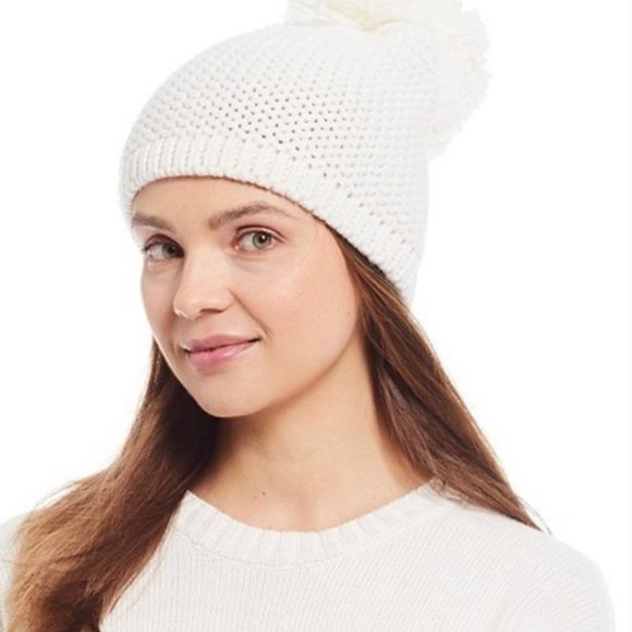 NWOT UGG Australia Ivory Women’s Pom-Pom finish style up the knit beanie OS - Picture 2 of 6